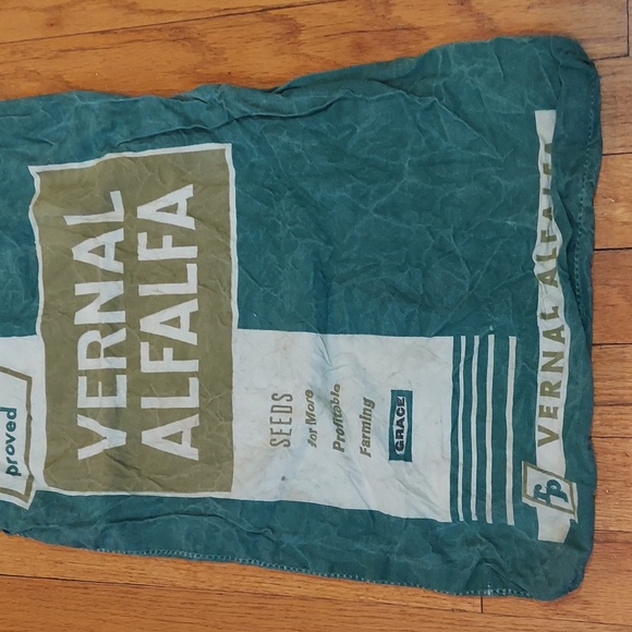 Vintage Alfalfa Feed Sack - Picture 8 of 10